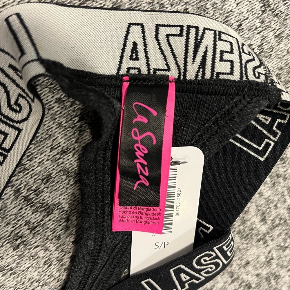 2 for $40 La Senza Thongs (3) - Picture 7 of 10